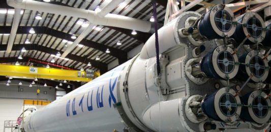 Илон Маск уменьшил ракету для полёта на Марс